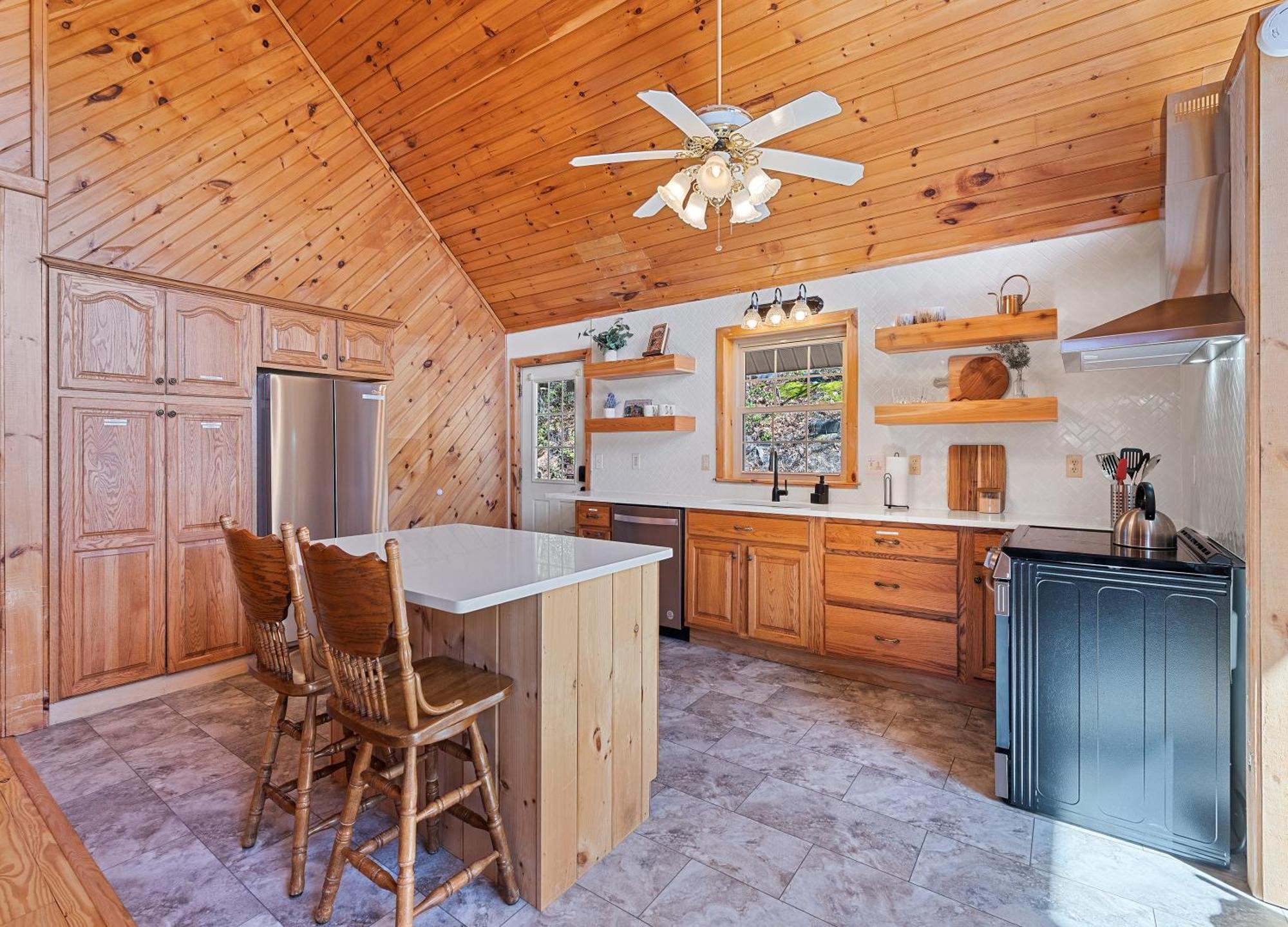 Maggie Valley Cabin With Beautiful Mountain Views, Hottub, Pet Friendly, Gameroom, Fireplace Exterior foto